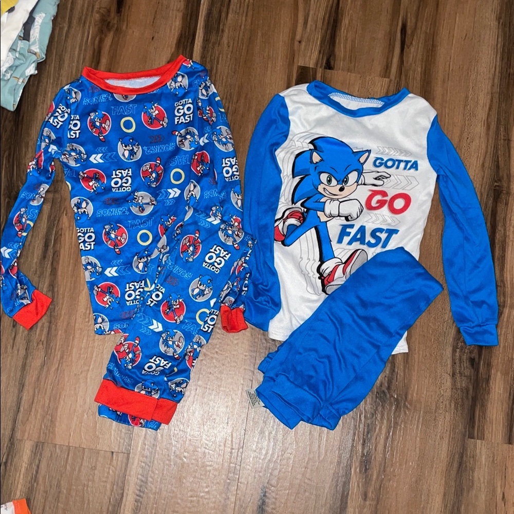 2 sets Sonic Kids Pajamas/ 4 pieces total